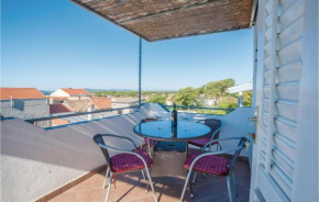 1 Bedroom Lovely Apartment In Pakostane